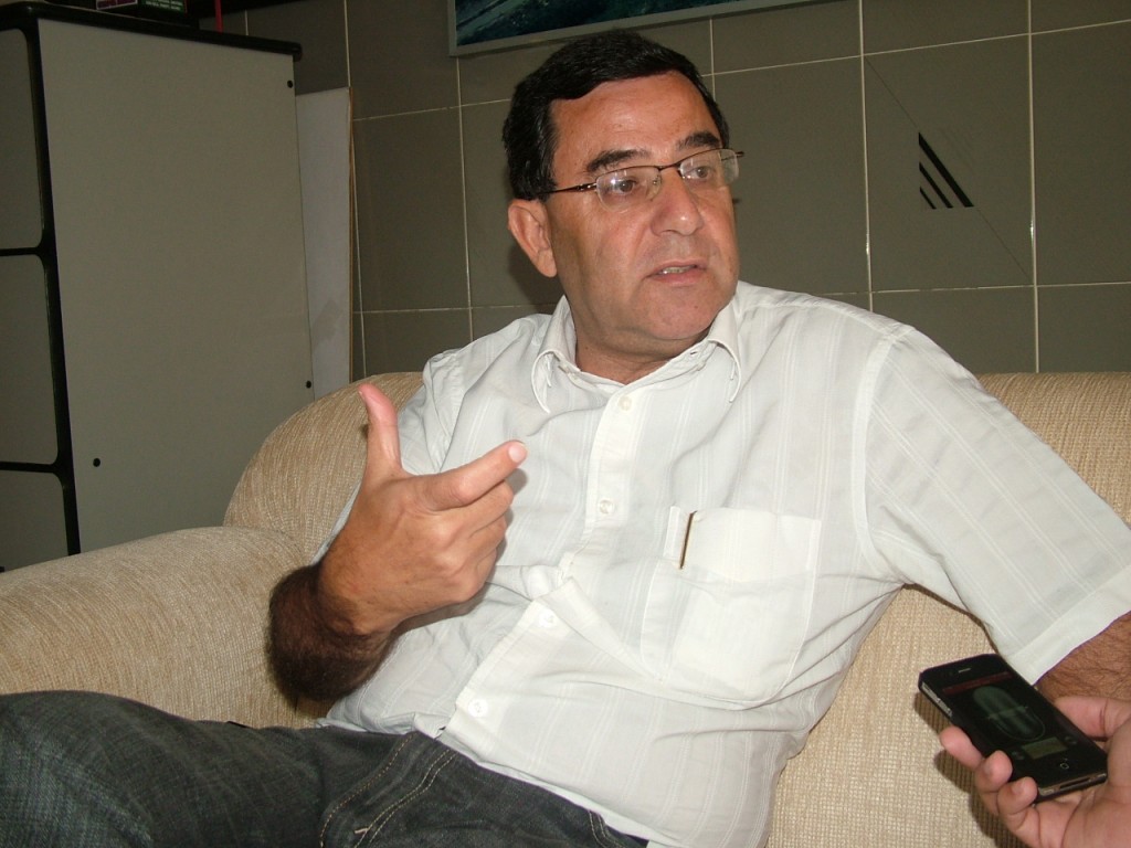 O prefeito Márcio Siqueira, que recebeu parecer favorável sobre contratos que o afastou do cargo (Foto: Arquivo Atos)