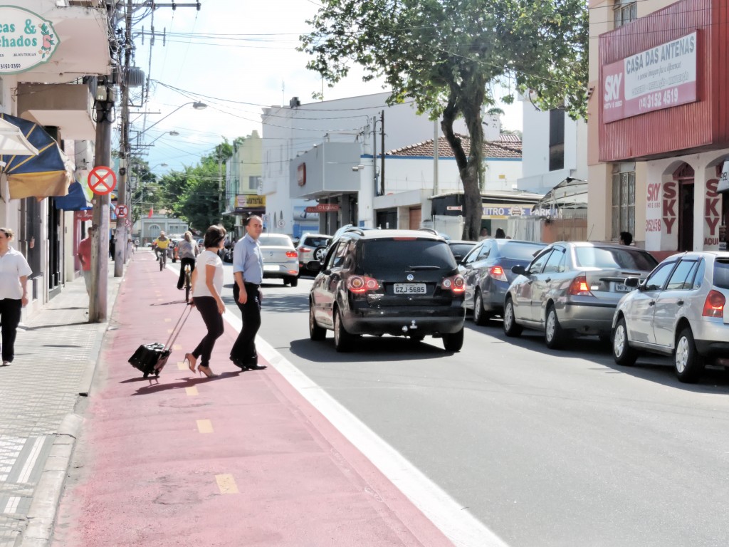 Trânsito de Lorena passou por alteração com obras de mobilidade; cidade segue debatendo Plano Diretor (Foto: Arquivo Atos)