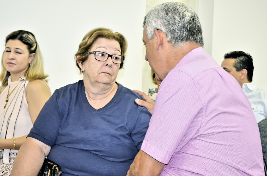A prefeita Teca Gouvêa, durante encontro do PSB, em Guaratinguetá (Foto: Leandro Oliveira)