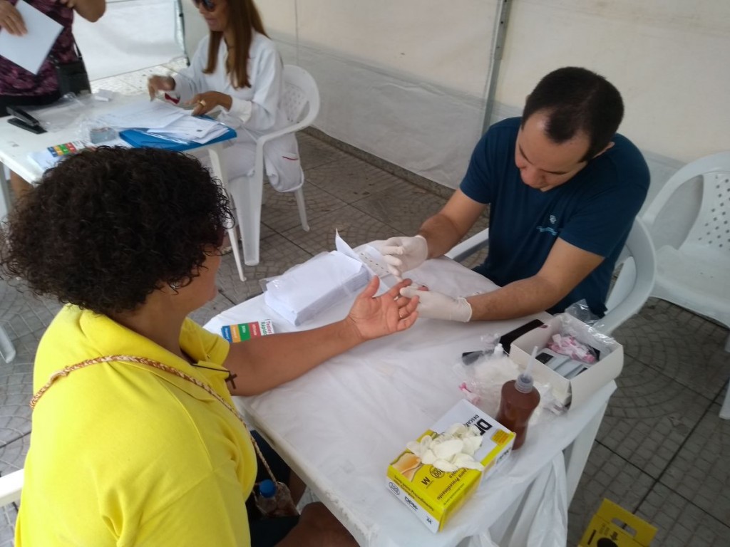 Moradores participam da campanha "Procurando C"; equipe realizou 242 testes em Lorena (Foto: Divulgação)