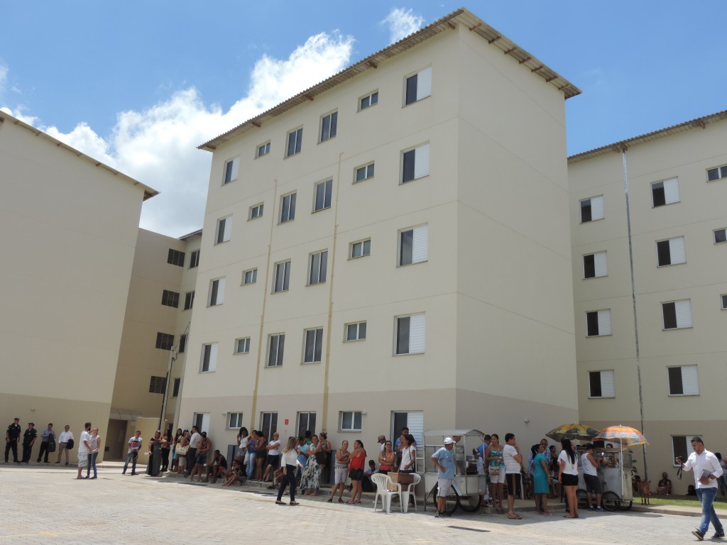Apartamentos entregues em 2018; Contribuintes tem até próximo dia 11 para pagamento da primeira parcela.(Foto: Rafaela Lourenço).