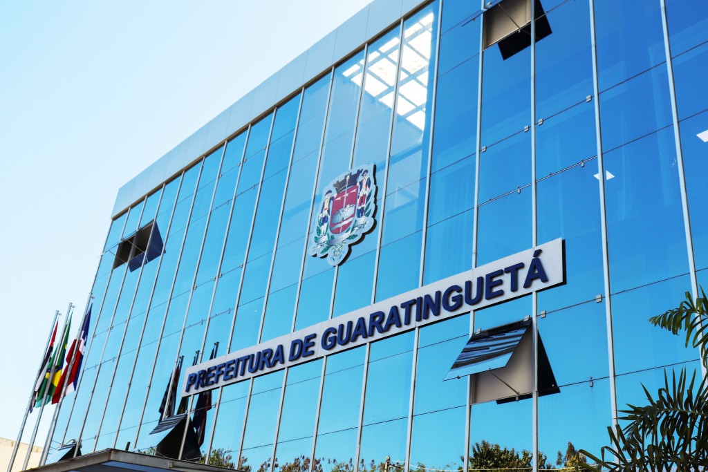 A sede da Prefeitura de Guaratinguetá que abriu 252 vagas de emprego; oportunidades são para concurso público e processo seletivo (Foto: Marcelo A. dos Santos)
