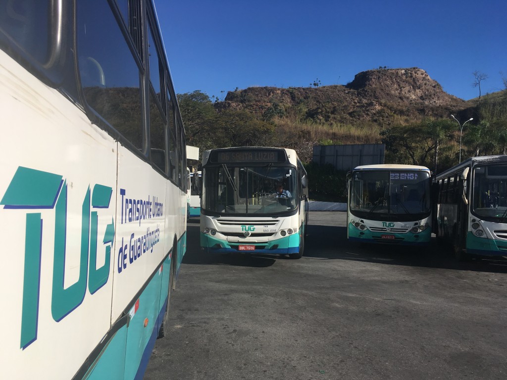 Ônibus que faz o trabalho de transpor público de Guará; impasse que ameaçou TUG acabou barrado após acordo (Foto: Leandro Oliveira)