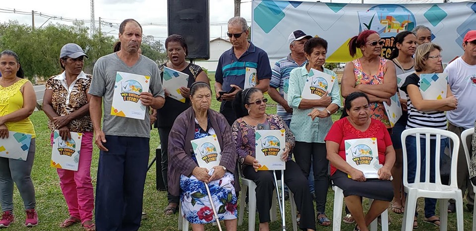 Famílias atendidas pelo programa Meu Bairro é Legal, em Pinda; Vila São Benedito recebe audiência pública (Foto: Reprodução PMP)