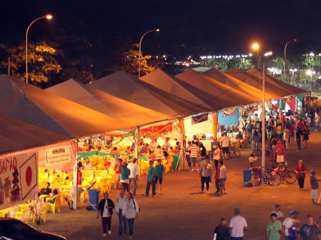 A Feira das Nações de Ubatuba que teve início nesta sexta-feira; edição segue até o domingo dia 3 (Foto: Reprodução PMU)