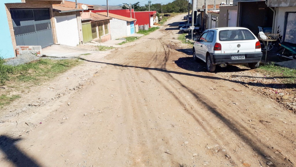 Uma das ruas que receberão a pavimentação em Cruzeiro; Prefeitura acredita pavimentar até 80% da cidade até 2020 (Foto: Reprodução PMC)