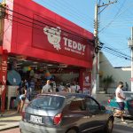 Lojas Teddy são reabertas na quarentena após mudança de classificação de atividades e já registram filas