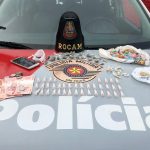 PM prende traficante de cocaína em praça de Cruzeiro