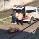 Carro funerário derruba corpo de idosa em Cruzeiro