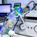 Isael avalia liminar contra confisco federal sobre kit intubação