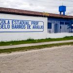 Escola de Caraguatatuba suspende aulas após ataque a facadas contra diretora