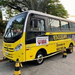 Cruzeiro cede ônibus adaptado para transporte de assistidos por entidade