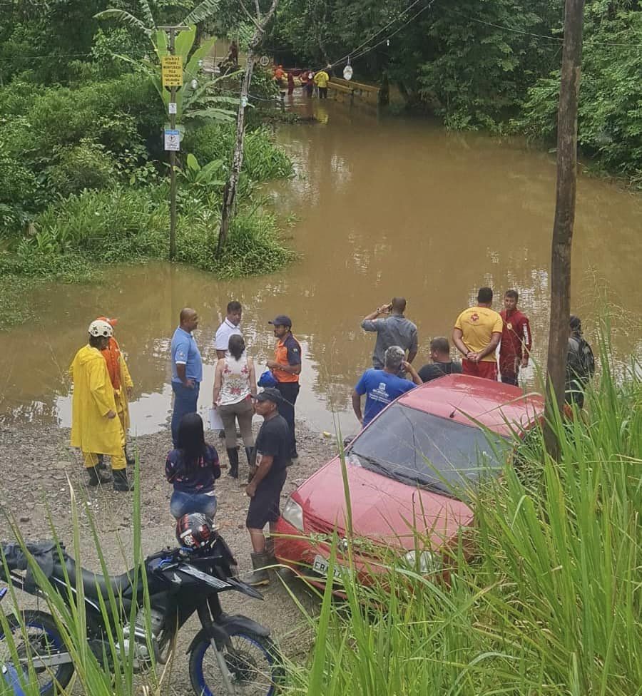 G1 - Chuva causa prejuízo aos moradores em Caraguá, no litoral norte de SP  - notícias em Vale do Paraíba e Região