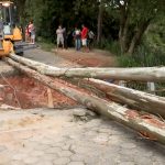 Cachoeira busca apoio estadual para reconstruir ponte em bairro afastado