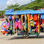 Ubatuba regulariza licenças de ambulantes até 31 de agosto