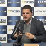 Câmara engaveta pedido de Elcinho para destituir Longuinho da presidência
