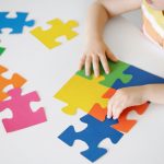 Movimento promove simpósio gratuito sobre autismo em Guaratinguetá
