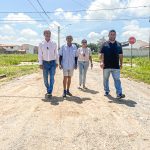 Lorena amplia ações de pavimentação com ruas do Aterrado e Vila Rica