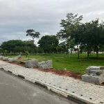 Pinda avança em construção de praça no Parque das Palmeiras